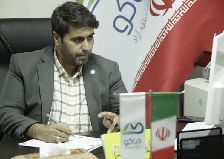 هدایت سرمایههای سرگردان به اقتصاد مولد در بستر مناطق آزاد