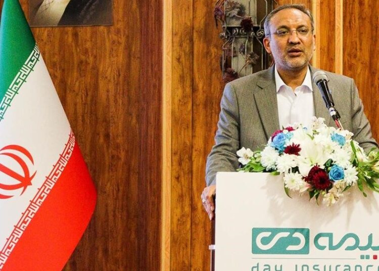 حرکت شتابان بیمه دی بر ریل پیشرفت