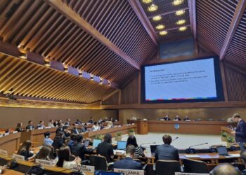 همکاری های بین المللی برای توسعه تجارت بدون کاغذ و بهبود فرآیندهای تجاری