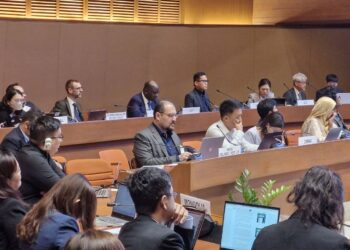 ایران: پیشرو در تجارت بدون کاغذ با استفاده از فناوری و همکاری