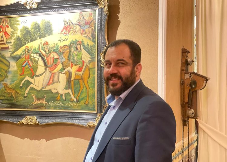 دوستان نامرد و دوستی های بی اساس که در آن در رفاقت خیانت می شود